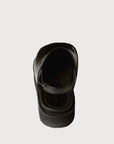 Leather platform sandals.black
