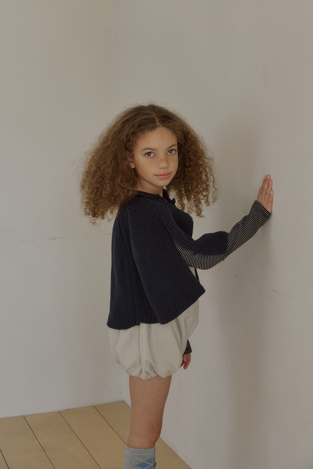 Sendy knit cape