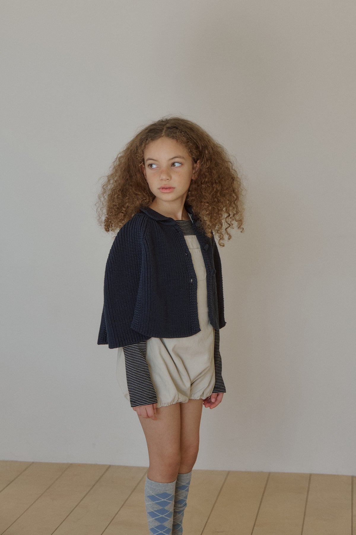 Sendy knit cape