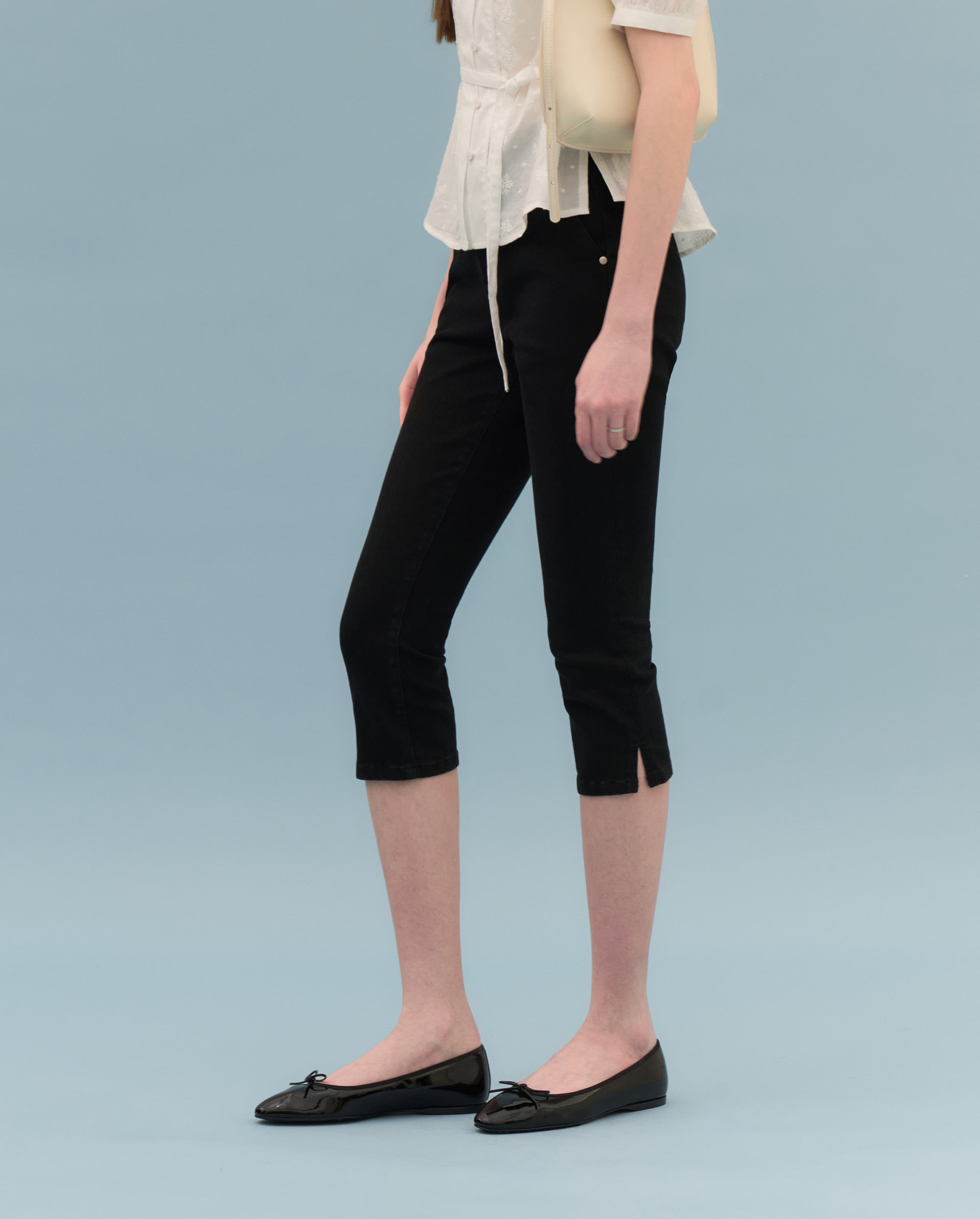Clea Capri Pants